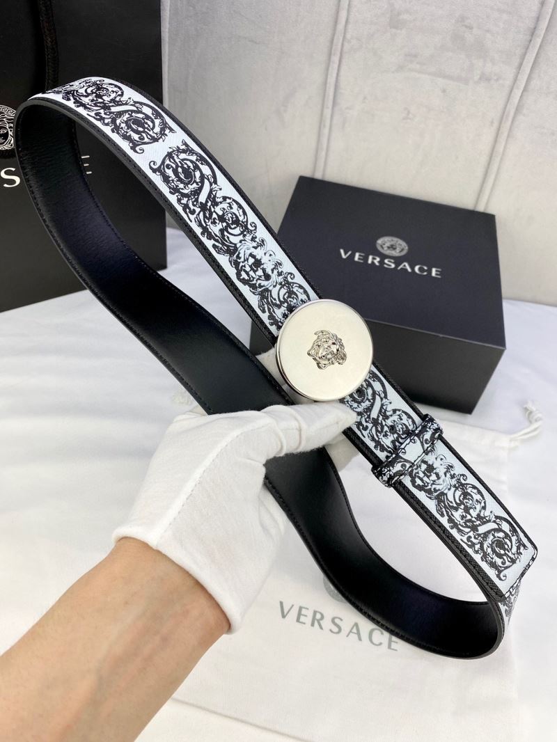 VERSACE